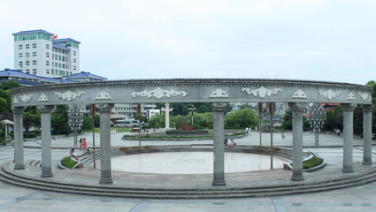 湖北民族学院科技学院怎么样在哪?是几本特色专业有哪些?收费如何